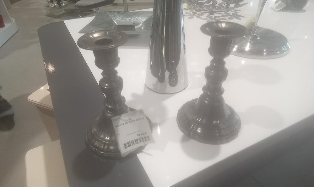 PAIRE DE BOUGEOIR ETAIN PM