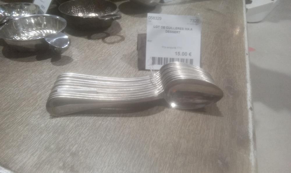 LOT DE CUILLERES MA A DESSERT