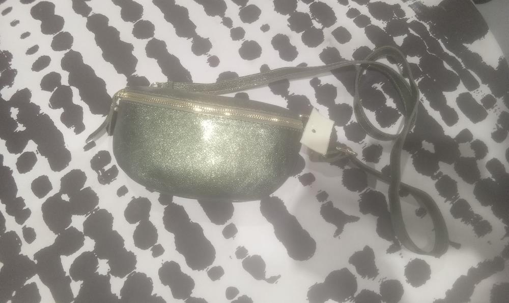 BANANE VERTE CUIR 1ANSE