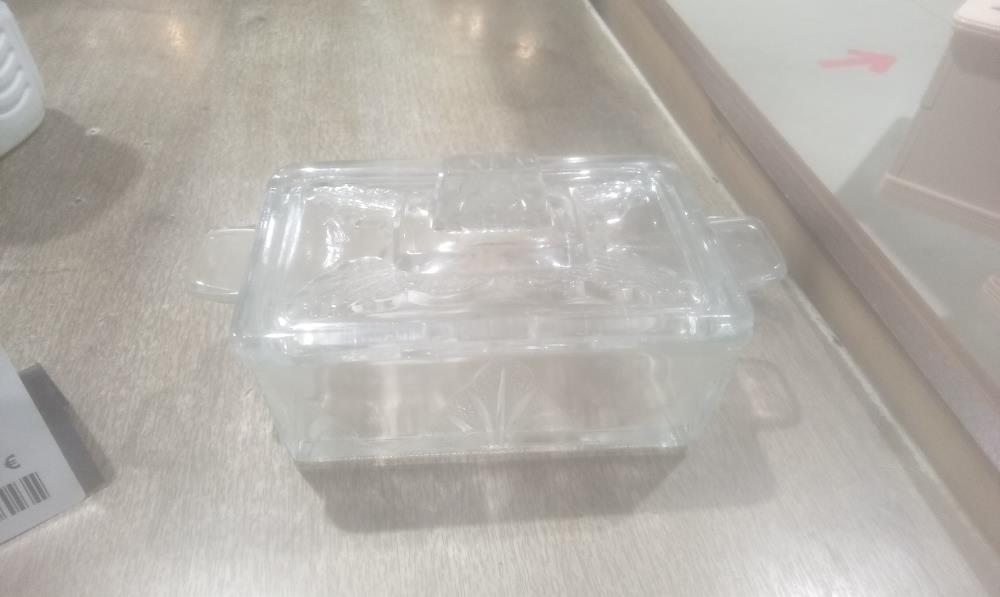 BEURRIER VERRE EN 2 PARTIES