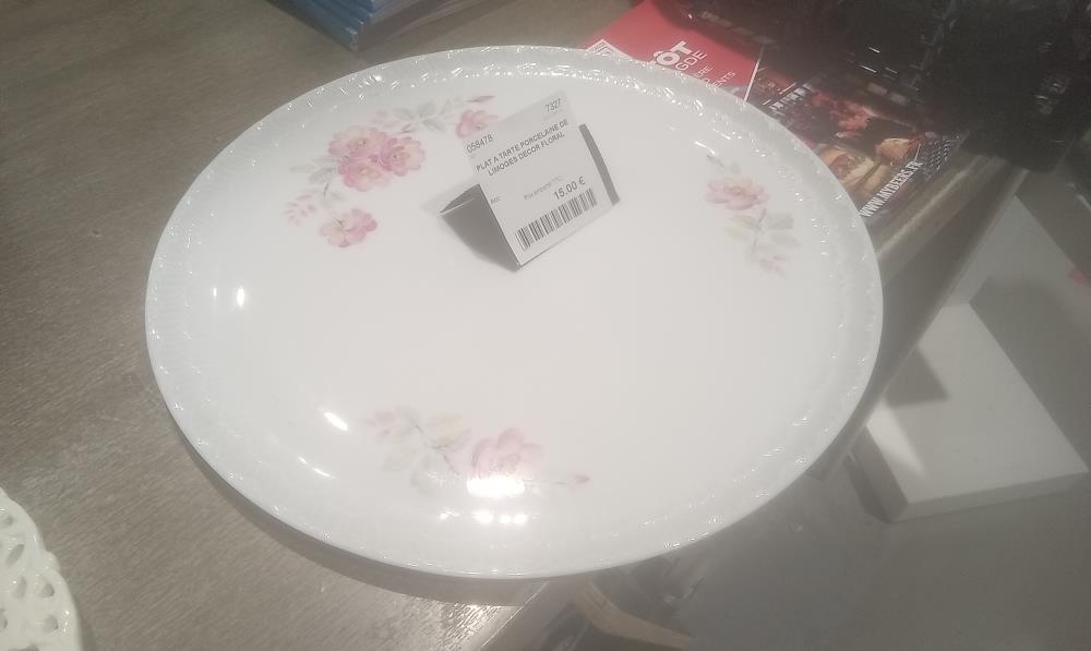PLAT A TARTE PORCELAINE DE LIMOGES DECOR FLORAL