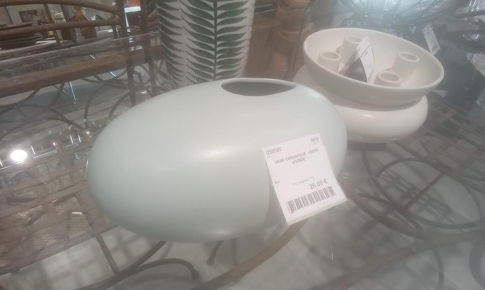 VASE CERAMIQUE  VERTE OVOIDE