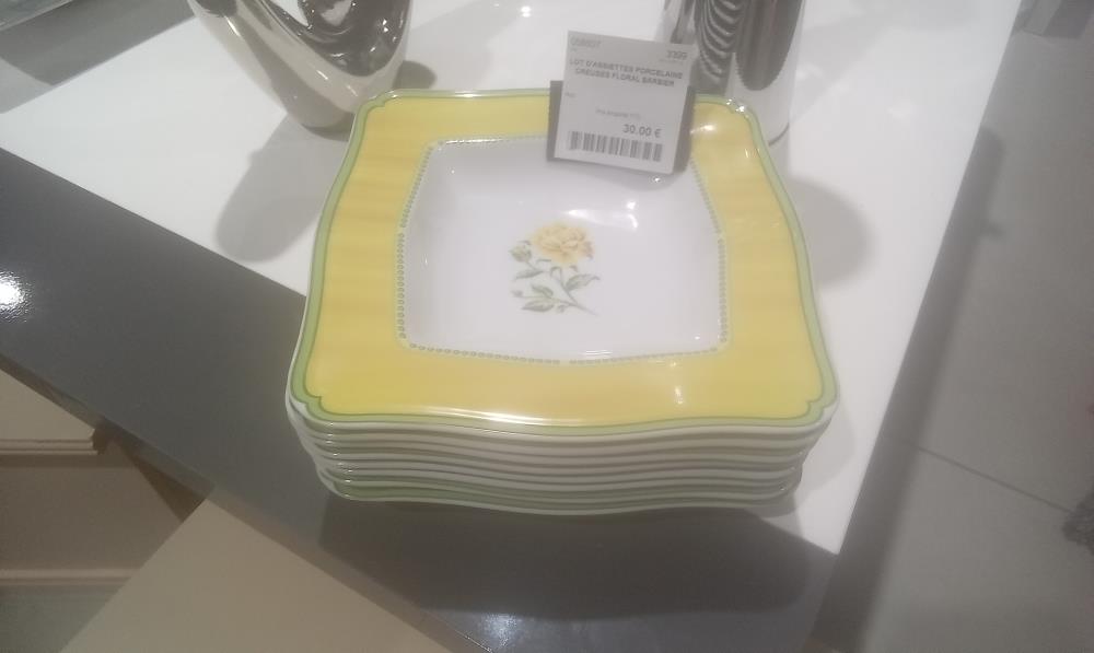 LOT D'ASSIETTES PORCELAINE CREUSES FLORAL BARBIER