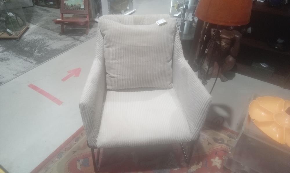 FAUTEUIL TISSUS VELOUR ET STRUCTURE METAL