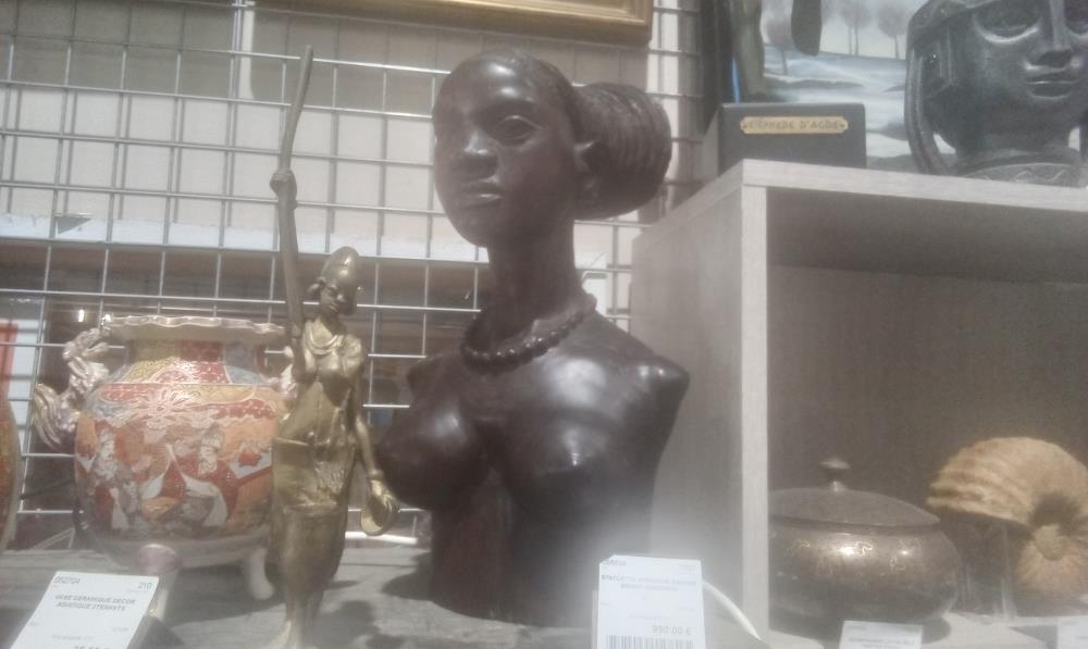 STATUETTE AFRICAINE EBENNE BENOIT KONONGO