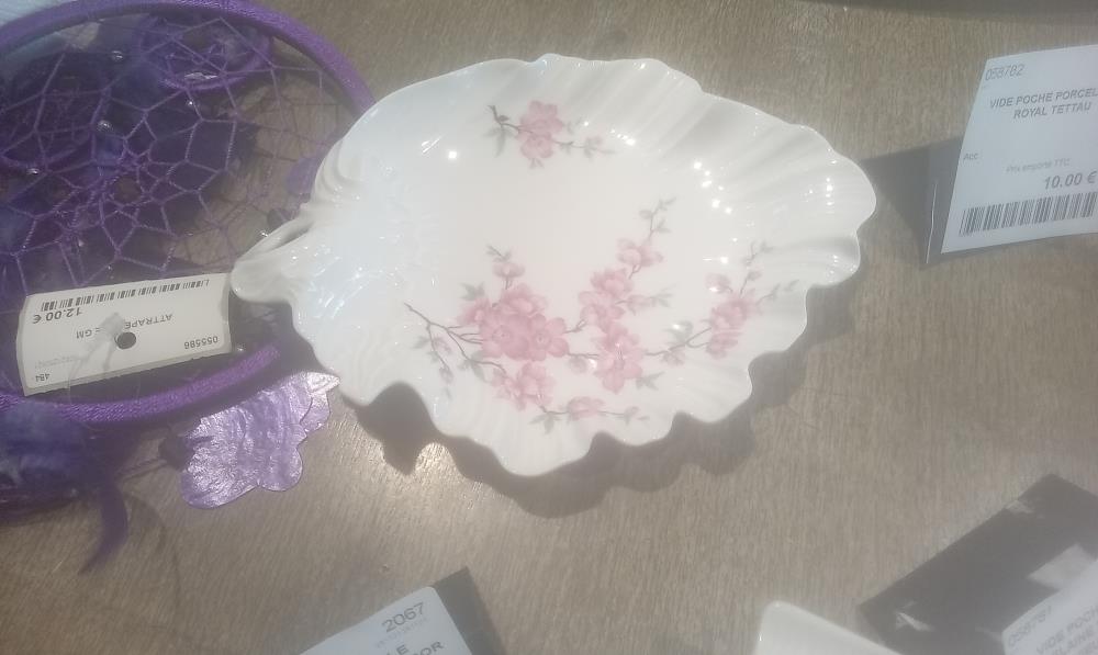 VIDE POCHE PORCELAINE ROYAL TETTAU