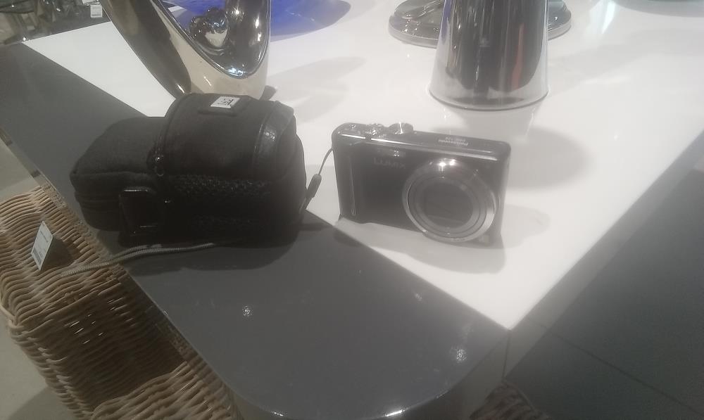 APPAREIL PHOTO PANASONIC  DMCTZ8+ACC