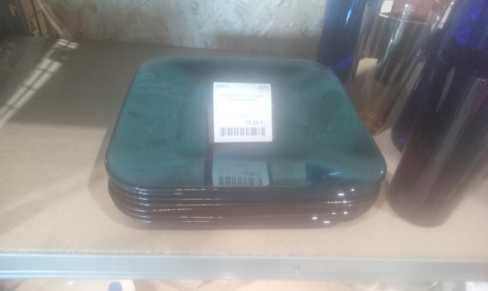 LOT D'ASSIETTES VERRE COULEUR DESIGN