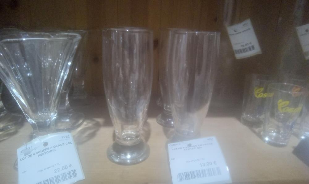 LOT DE 6 VERRES EN VERRE APERTIF GM