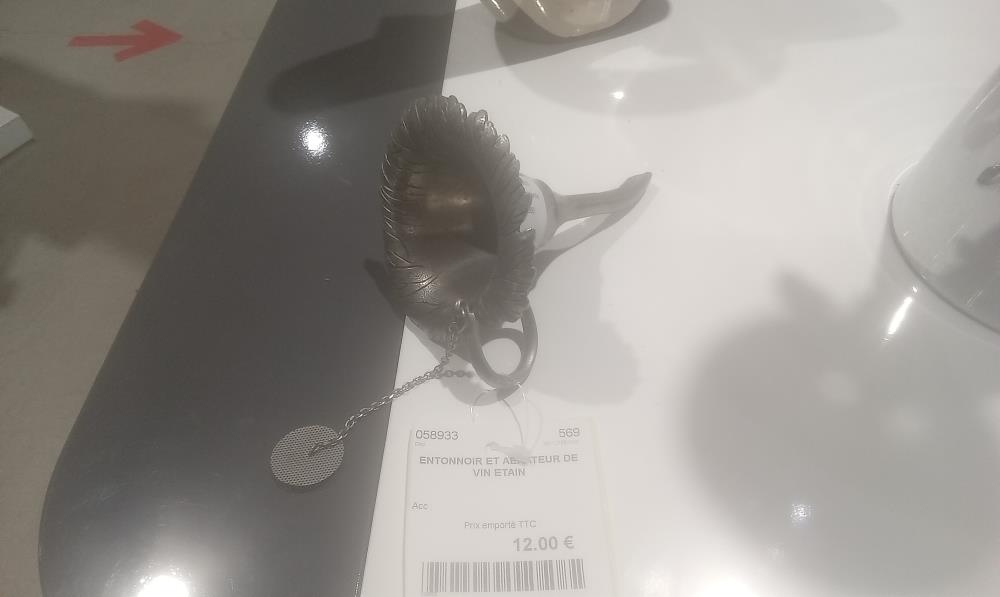 ENTONNOIR ET AERATEUR DE VIN ETAIN