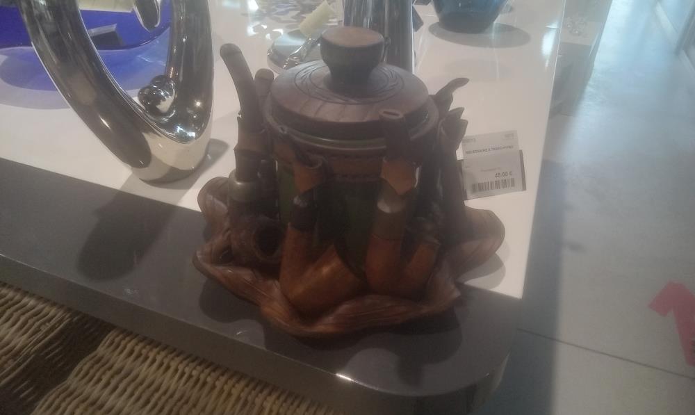 NECESSAIRE A TABAC+PIPES