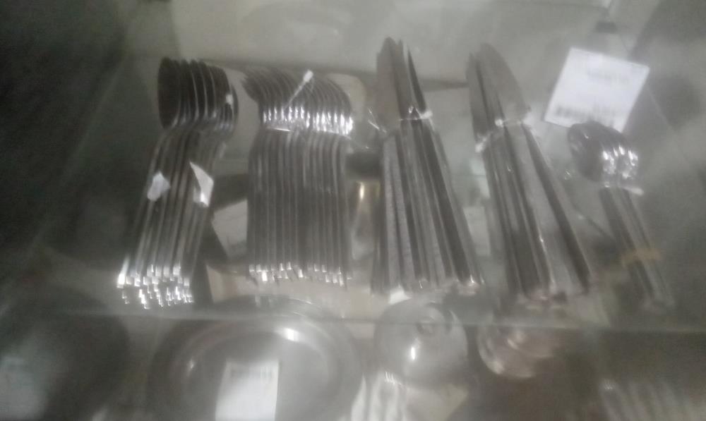 LOT DE COUVERTS INOX PROMUNDI