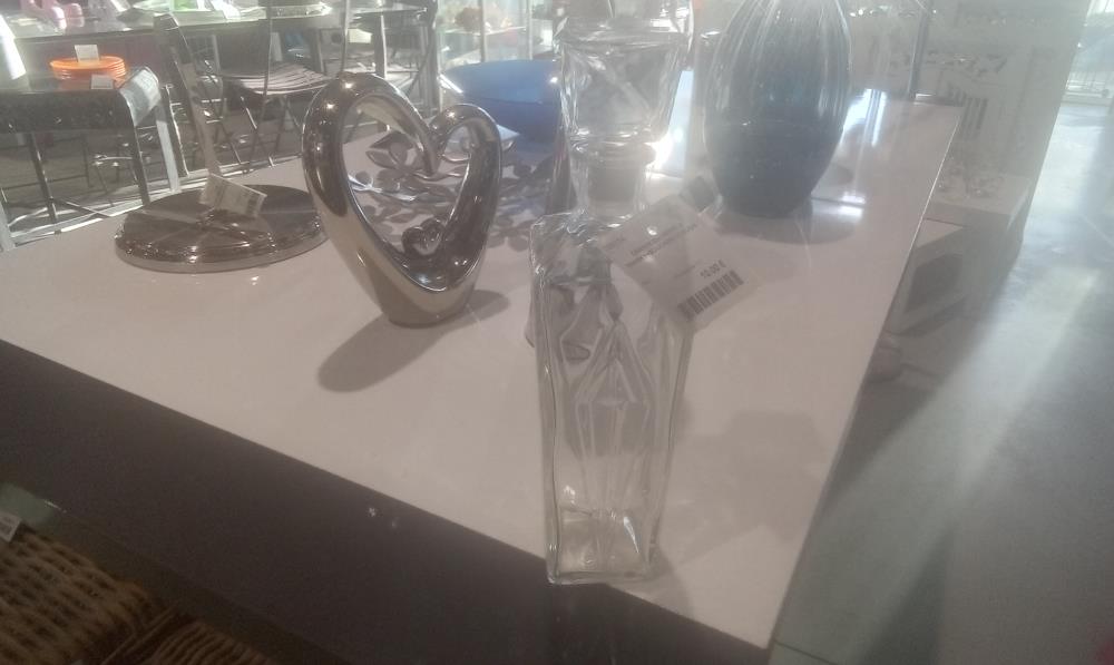 CARAFE EN VERRE A WHISKY+BOUCHON ÙOULAGE