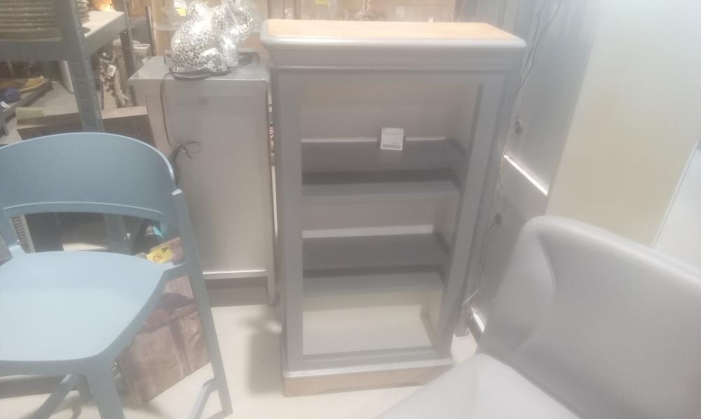 MEUBLE OUVERT 2TONS PEINT STYLE LOUIS PHILIPPE