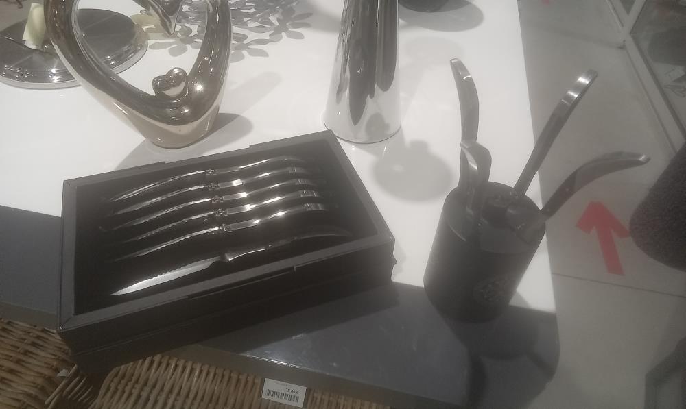 SET A COUTEAUX COTE OC