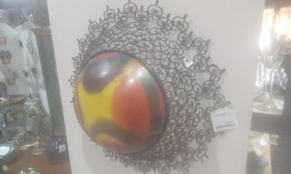 APPLIQUE MURALE MULTICOLORE ET METAL