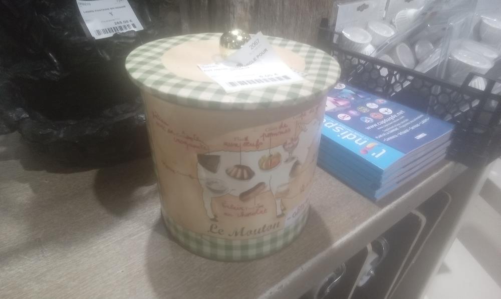 POT METAL +COUVERCLE POUR GATEAUX