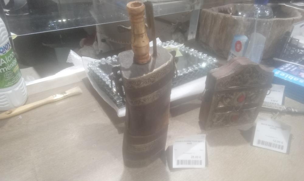 CORNE A POUDRE POUR DECO 2 ANSE