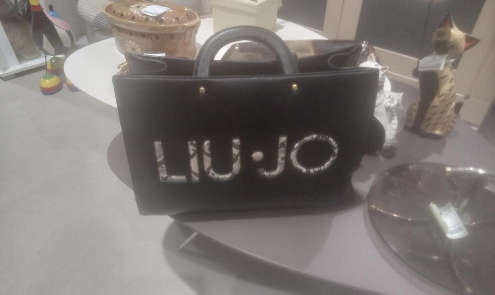 SAC FANTAISIE LIU.JO 2ANSES NOIR
