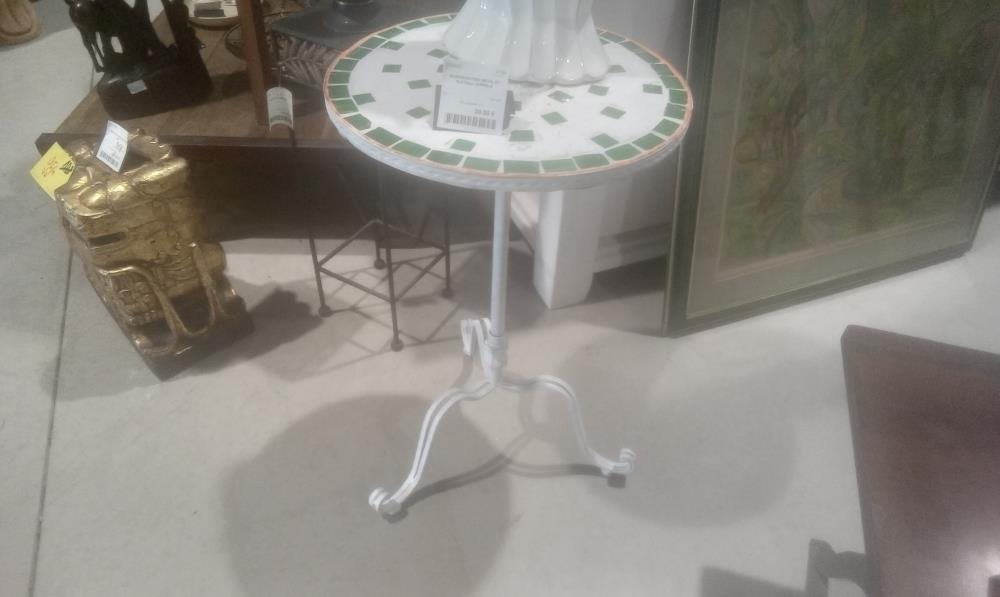 GUERIDON PIED METAL ET PLATEAU CARRELE