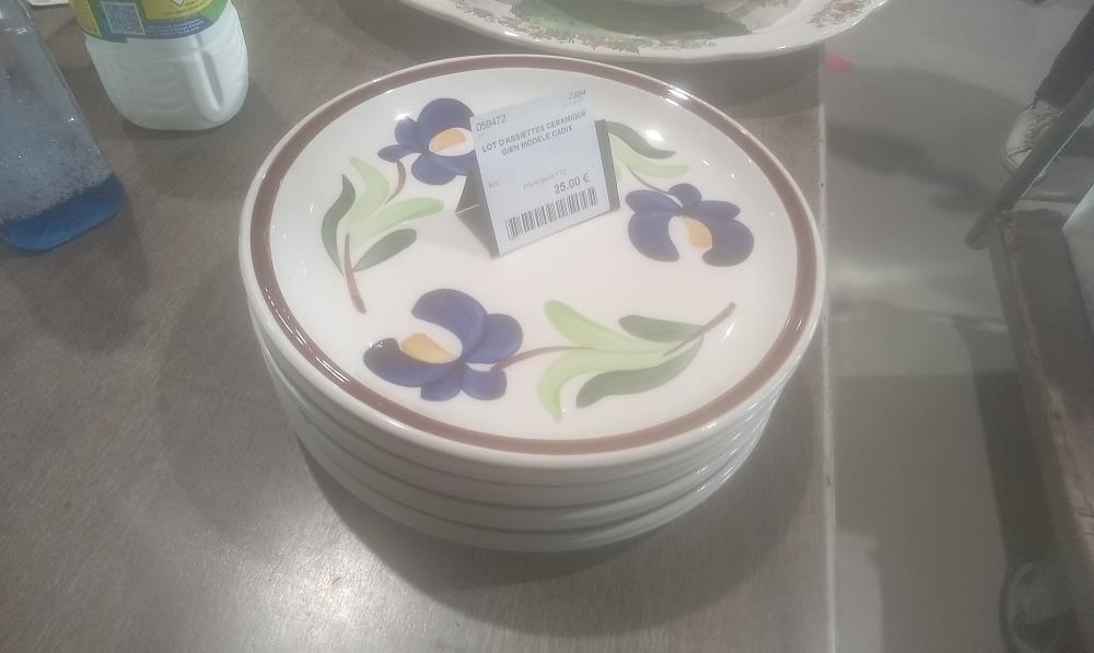 LOT D'ASSIETTES CERAMIQUE GIEN MODELE CADIX