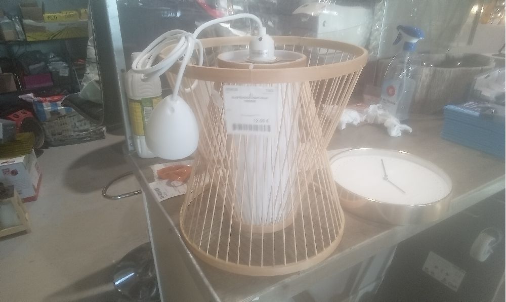 SUSPENSION ABATJOUR TRESSE