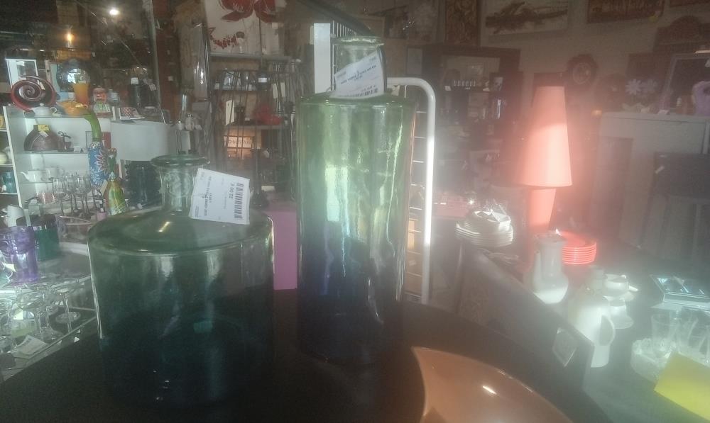 VASE VERRE 2 TONS GM EN L'ETAT