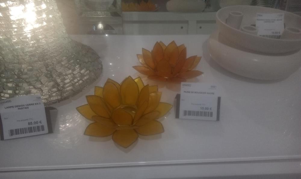 PAIRE DE BOUGEOIR NACRE