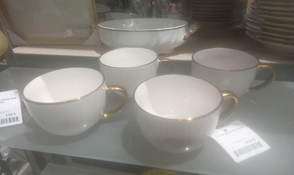 LOT DE 4 BOLS CERAMIQUE