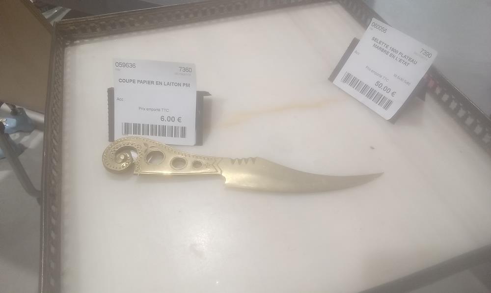 COUPE PAPIER EN LAITON PM