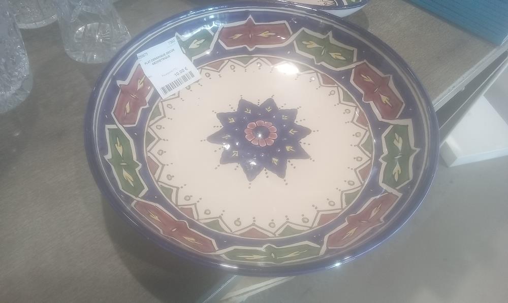 PLAT CERAMIQUE DECOR GEOMETRIQUE