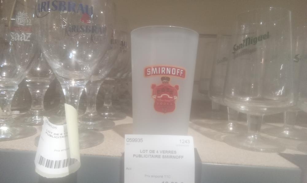 LOT DE 4 VERRES PUBLICITAIRE SMIRNOFF