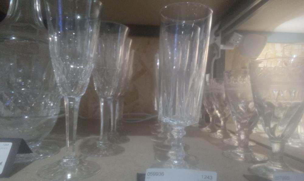 LOT DE 6 FLUTES VERRE A CHAMPAGNE