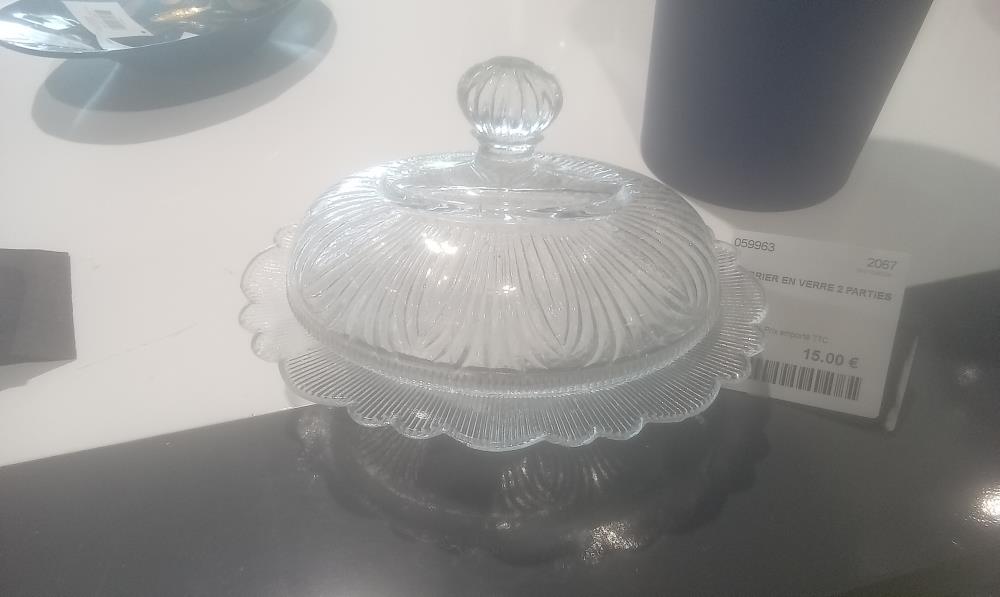 BEURRIER EN VERRE 2 PARTIES
