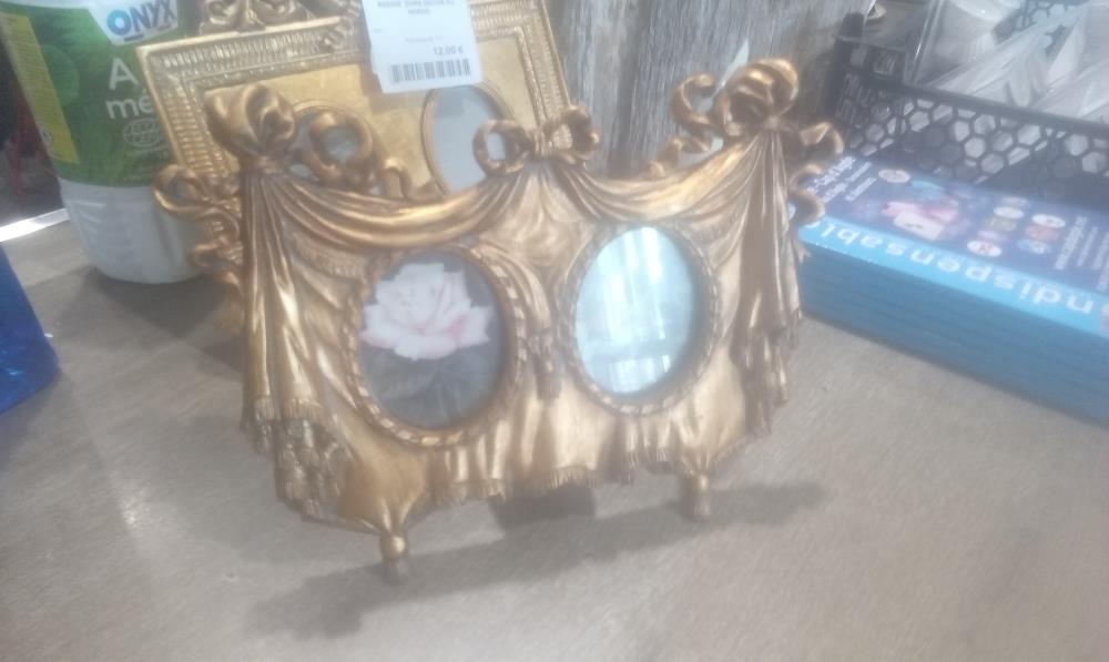 PORTE PHOTO DOUBLE  DRAPPE EN RESINE DORE