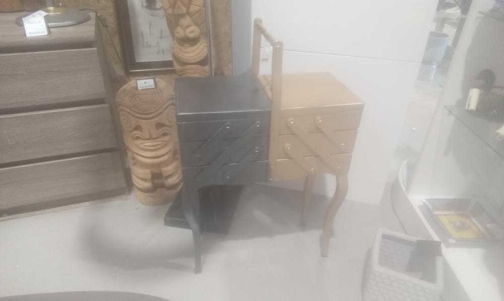 BOITE A COUTURE 2BOIS PEINT 2 TONS