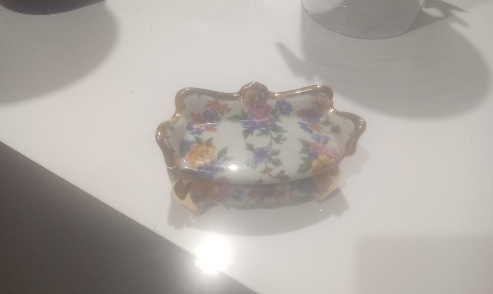 CANAPE PORCELAINE LIMOGES BOITE A BIJOUX