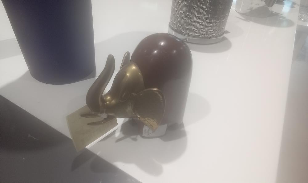 ELEPHANT BOIS ET LAITON PM