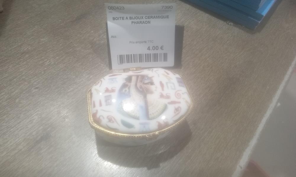 BOITE A BIJOUX CERAMIQUE PHARAON