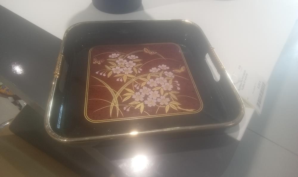 PLATEAU PM PVC DECOR FLORAL ET NOIR PM