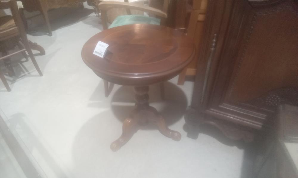 GUERIDON TRIPODE ET PLATEAU MARQUETE