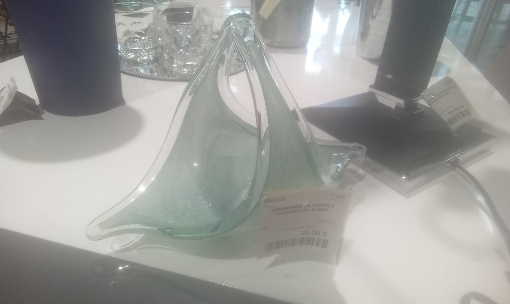 COUPE PATE DE VERRE 2 TONSVERT ET BLANC