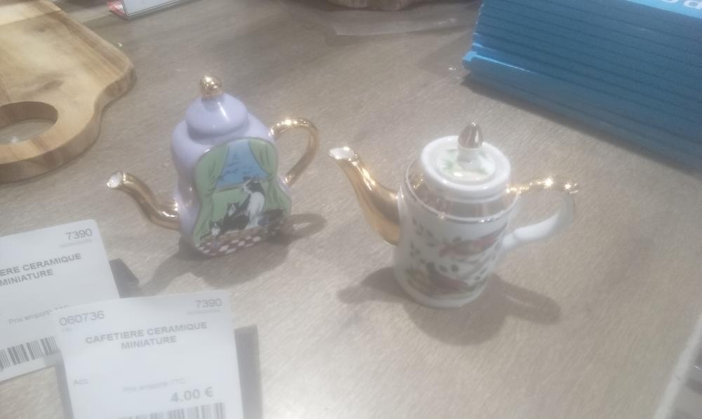 CAFETIERE CERAMIQUE MINIATURE