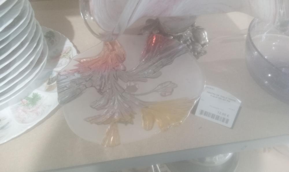 CENTRE DE TABLE VERRE FLEUR RELIEF PM