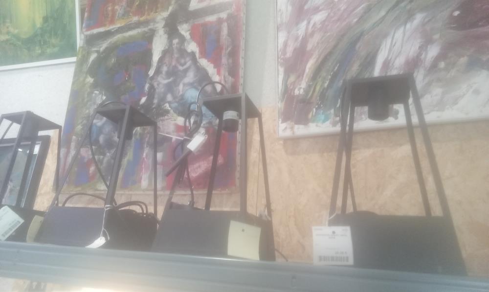 SUSPENSION DESIGN  METAL  NOIRE