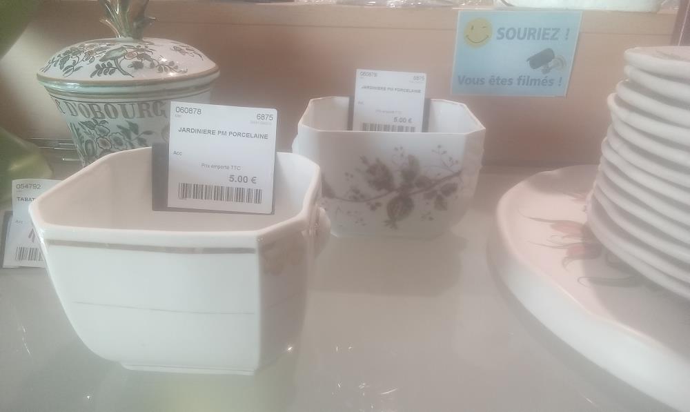 JARDINIERE PM PORCELAINE