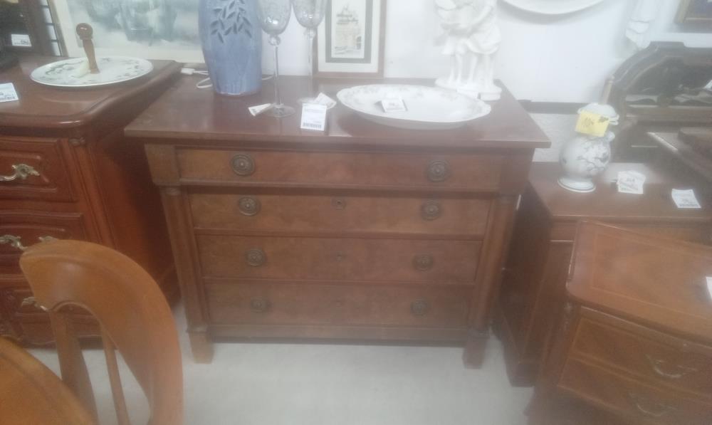 COMMODE RUSTIQUE STYLE EMPIRE 4 TIROIRS EN L'ETAT