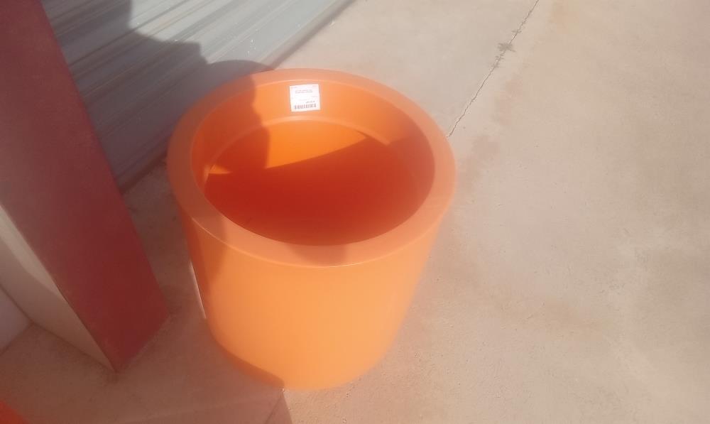 POT DE JARDIN 100L PLASTIKEN ORANGE