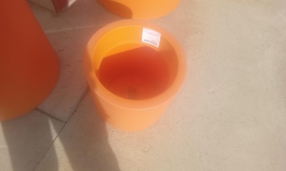 POT DE JARDIN PLASTIKEN ORANGE 20L