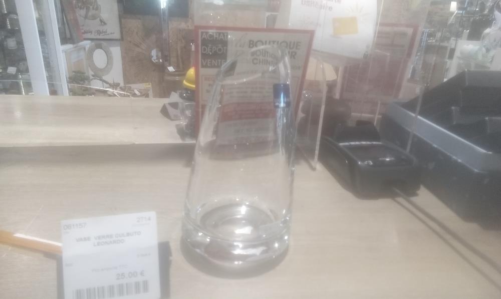 VASE  VERRE CULBUTO LEONARDO